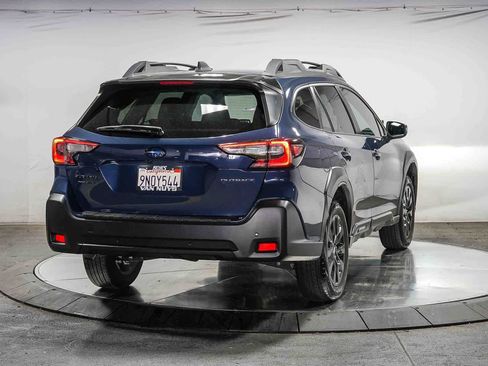 Used 2024 Subaru Outback Onyx Edition AWD/4WD image 4
