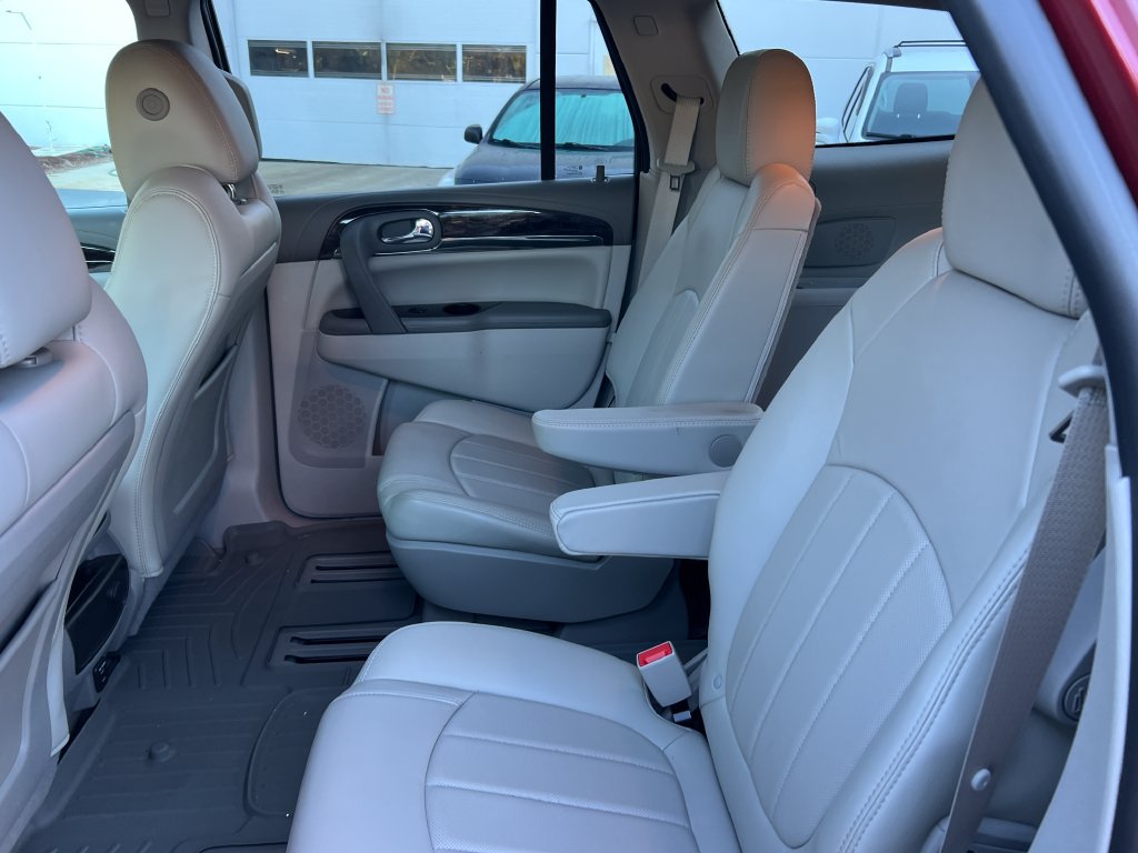 Used 2015 Buick Enclave Premium w/ Trailering Package AWD/4WD image 11