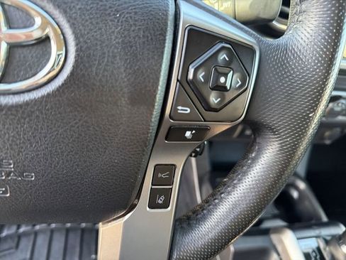 Certified 2021 Toyota Tacoma SR5 image 17