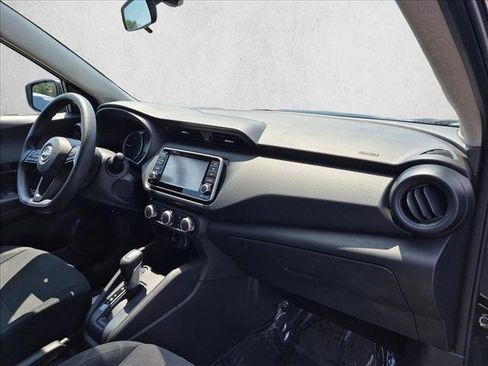 Used 2023 Nissan Kicks S FWD image 20