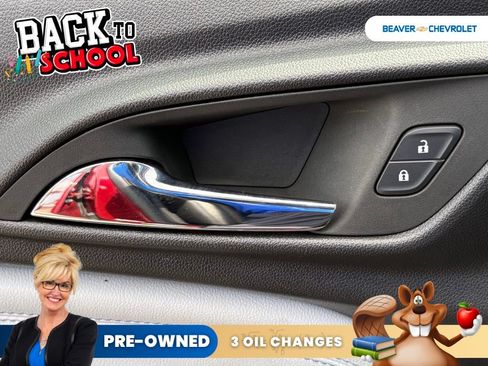 Used 2025 Chevrolet Trax LT FWD image 34