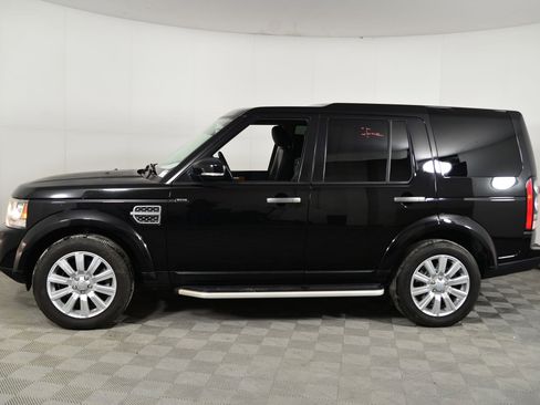 Used 2016 Land Rover LR4 image 2