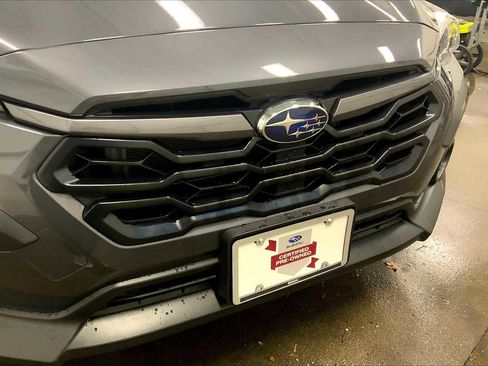 Certified 2025 Subaru Crosstrek 2.5i Limited image 31