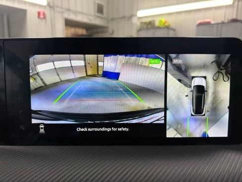 Used 2025 Nissan Kicks SR AWD/4WD image 28