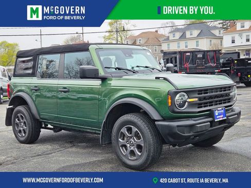 Used 2023 Ford Bronco 4-Door AWD/4WD image 8