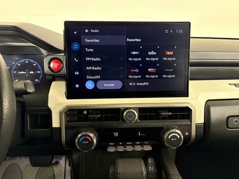 Used 2024 Toyota Tacoma TRD Off-Road image 23