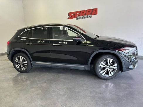Used 2025 Mercedes-Benz GLA 250 4MATIC image 2