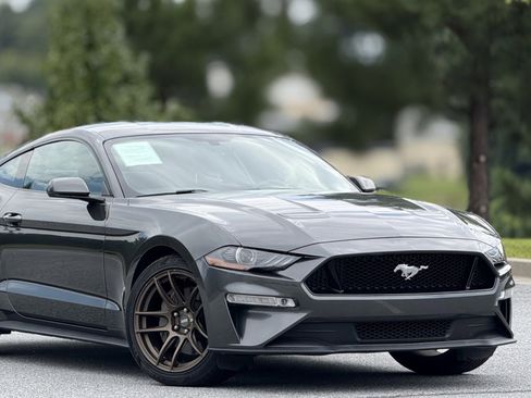 Used 2019 Ford Mustang GT image 43