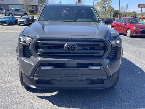 Used 2024 Toyota Tacoma SR5 RWD image 8