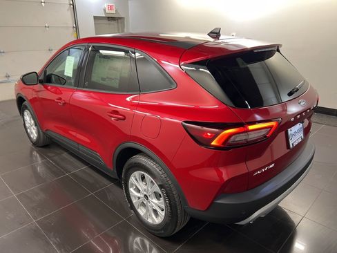 New 2026 Ford Escape Active w/ Tech Pack #1 image 4