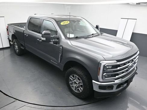 Used 2024 Ford F250 Lariat AWD/4WD image 16