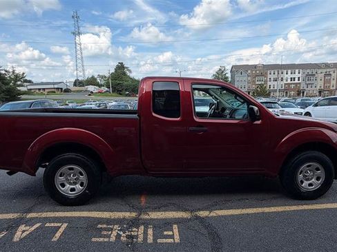 Used 2015 Nissan Frontier S RWD image 12