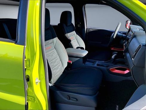 New 2026 Nissan Frontier Pro-X w/ Pro-X Convenience Package image 10