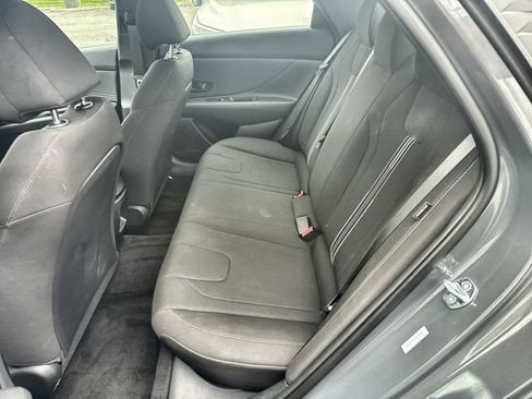 Used 2026 Hyundai Elantra Sport FWD image 21