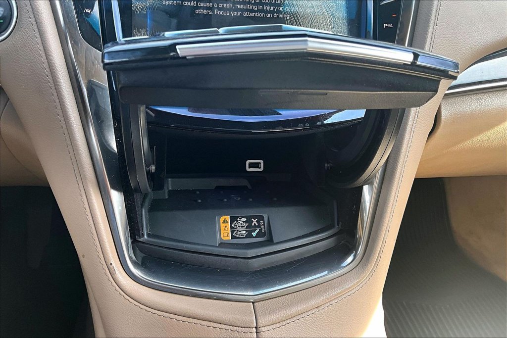 Used 2015 Cadillac CTS Luxury RWD image 34