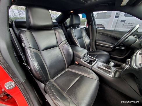 Used 2020 Dodge Charger SXT w/ Plus Group image 8