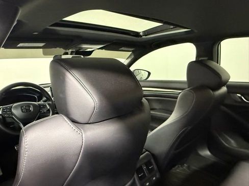 Used 2021 Honda Accord Sport image 28