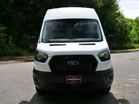 Used 2024 Ford Transit 250 148 High Roof Extended AWD w/ Load Area Protection Package image 5