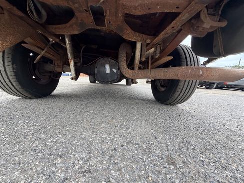 Used 1999 Ford F250 XL RWD image 46