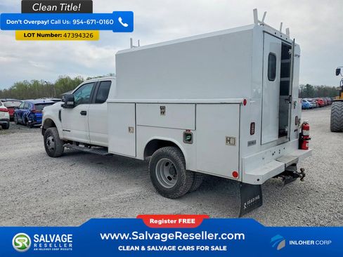 Used 2022 Ford F350 XL w/ Power Equipment Group image 3
