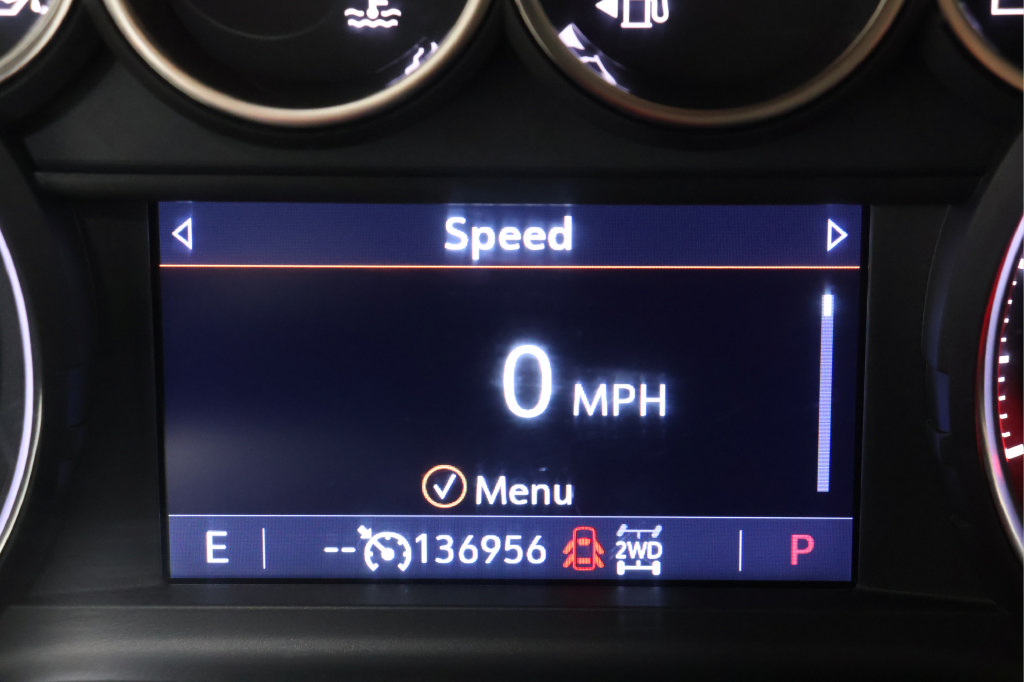Used 2019 Chevrolet Silverado 1500 LTZ w/ LTZ Plus Package AWD/4WD image 15