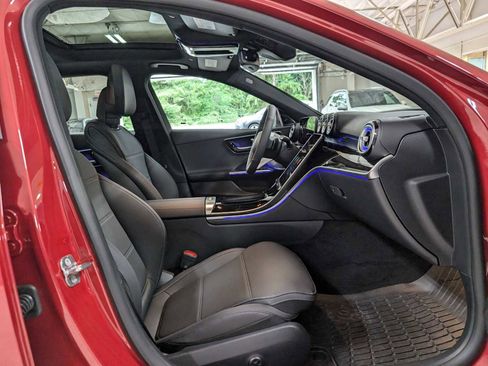 New 2025 Mercedes-Benz C 300 4MATIC Sedan image 11