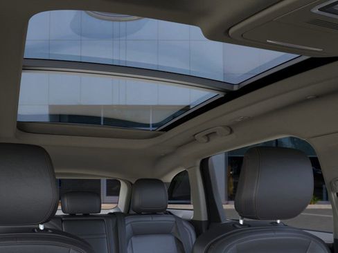 New 2026 Lincoln Nautilus Premier w/ Equipment Group 102A image 22