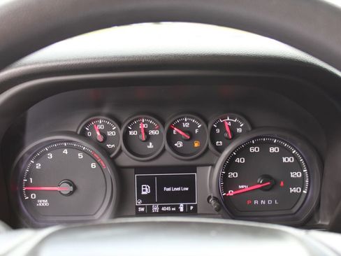 Used 2025 Chevrolet Silverado 2500 Custom w/ Z71 Off-Road Package AWD/4WD image 24
