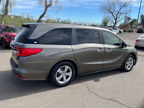 Used 2018 Honda Odyssey EX-L image 19
