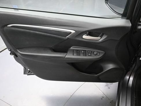 Used 2017 Honda Fit LX image 22