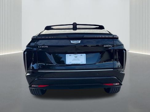 New 2026 Cadillac Lyriq Luxury image 6
