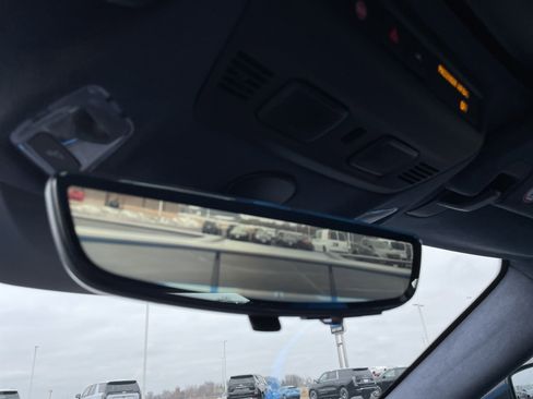 Certified 2024 Chevrolet Corvette Stingray Premium Cpe image 39