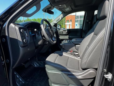 New 2026 Chevrolet Silverado 1500 W/T w/ WT Value Package AWD/4WD image 11