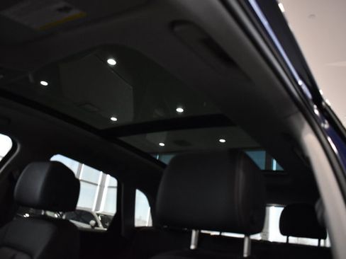 Used 2024 Audi Q5 Premium image 35