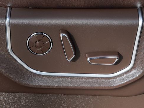 Used 2019 Ford F150 Limited image 28