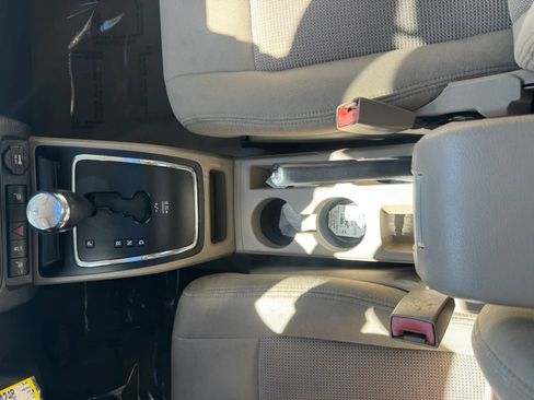 Used 2014 Jeep Patriot Latitude w/ Sun/Sound Group AWD/4WD image 29