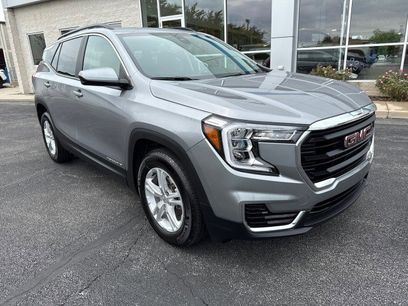 Used 2024 GMC Terrain SLE w/ Driver Convenience Package