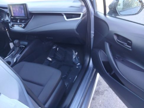 Used 2024 Toyota Corolla LE image 21