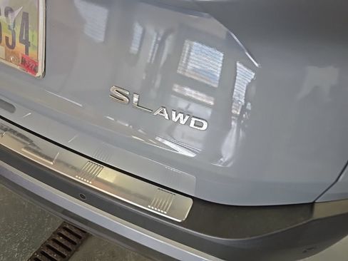 Used 2023 Nissan Rogue SL w/ SL Premium Package AWD/4WD image 5