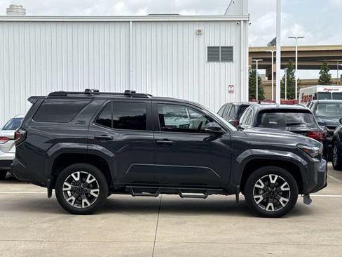 Used 2025 Toyota 4Runner TRD Sport Premium w/ Tow Technology Package AWD/4WD image 3