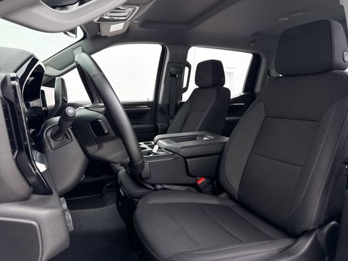 Used 2024 Chevrolet Silverado 1500 LT image 19