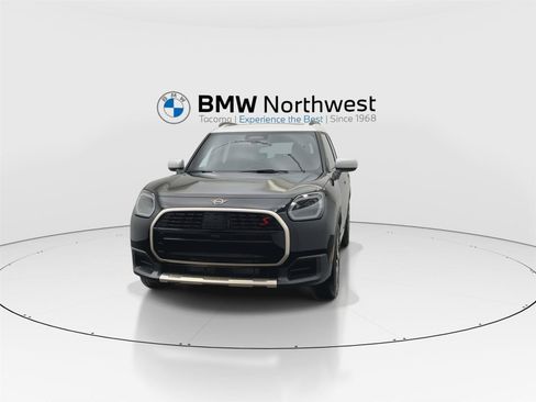 Used 2025 MINI Cooper Countryman S w/ Comfort Package Max image 8