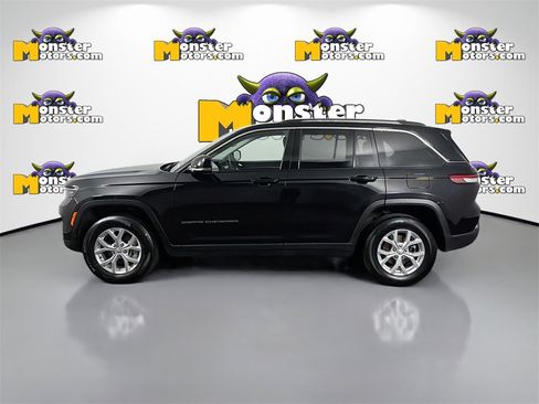 Used 2023 Jeep Grand Cherokee Limited image 8