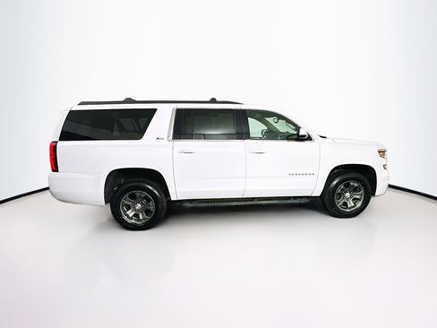 Used 2020 Chevrolet Suburban LT image 10