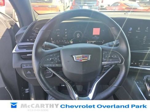 Used 2021 Cadillac Escalade Sport w/ Heavy-Duty Trailer Package AWD/4WD image 11