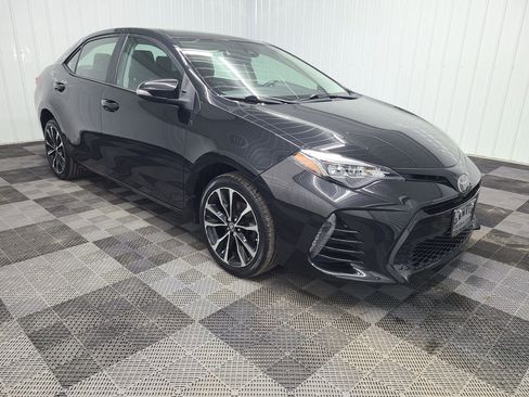 Used 2018 Toyota Corolla SE FWD image 4