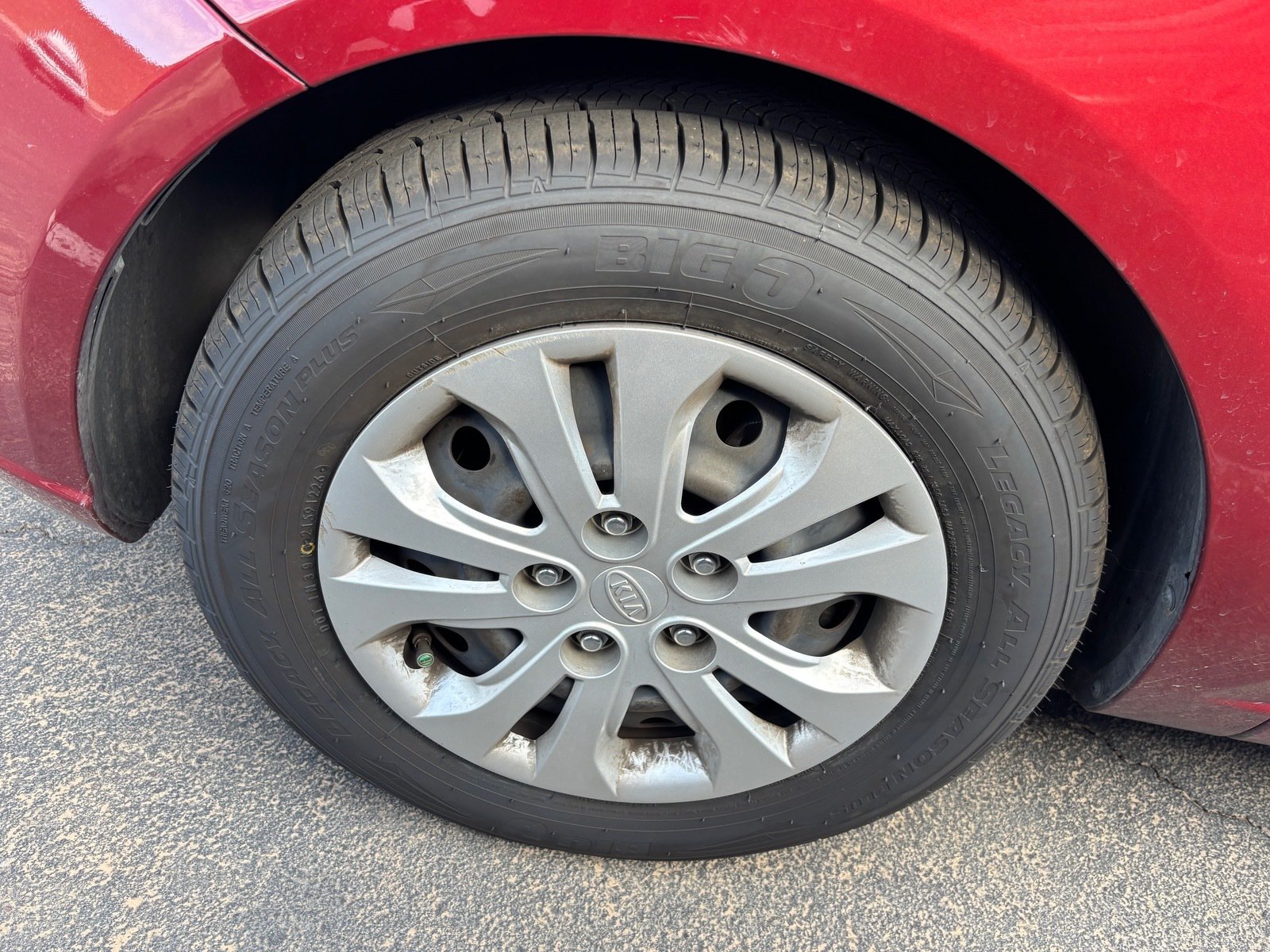 Used 2010 Kia Forte EX FWD image 5