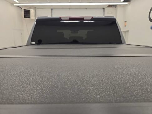 Used 2021 GMC Sierra 1500 AT4 AWD/4WD image 16