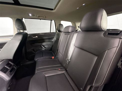 Used 2021 Volkswagen Atlas SE w/ Panoramic Sunroof Package FWD image 29