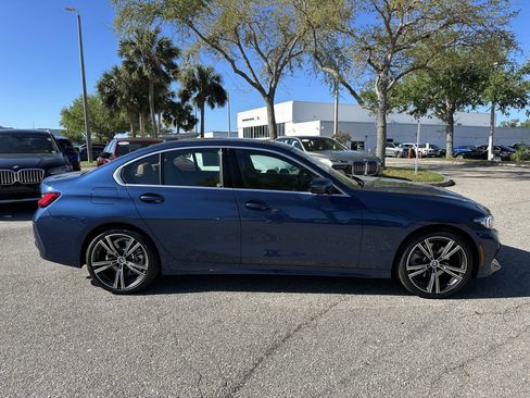 Used 2024 BMW 330i 330i w/ Convenience Package image 3